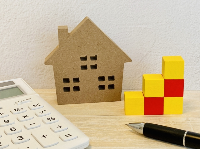 中古マンションで「ねらい目の築年数」とは？寿命や価格推移も解説