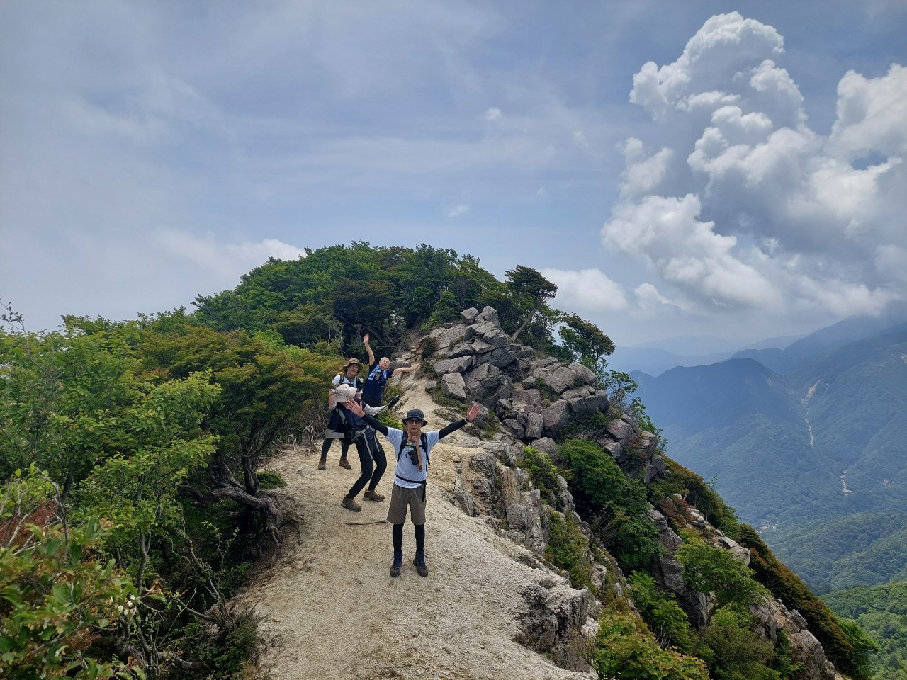 代表村上のブログ『登山　釈迦ヶ岳』の画像