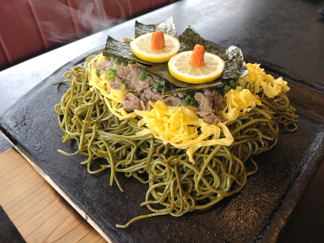 「なべやこの」の概要