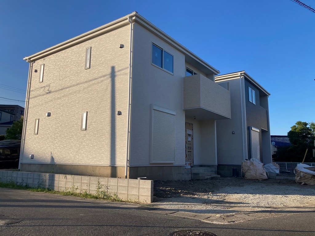 【弥富市の新築住宅】 日の出小徒歩4分♪弥富市平島町全2棟の画像