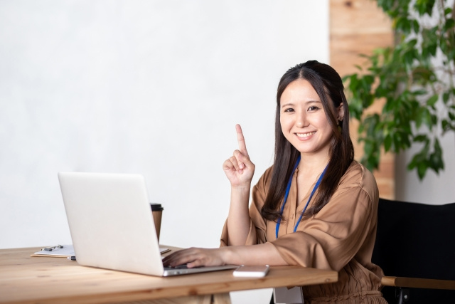 実家の近くで一人暮らしを始めると後悔する？メリット・デメリットを解説