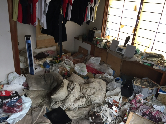 不動産の買取にゴミ屋敷を依頼する方法やメリットについて解説の画像