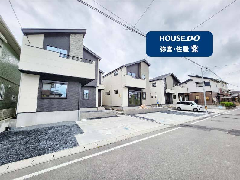 【弥生小徒歩9分】完成！即日ご案内　弥富市荷之上町 全3棟の画像