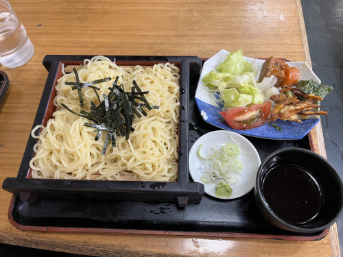 狭山市中央　マルエツ入間川店内にある　【朝日屋】さんにてランチの画像