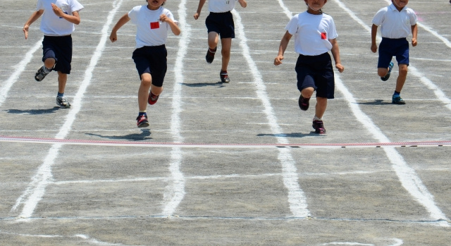 「大阪市立南大江小学校」の特徴