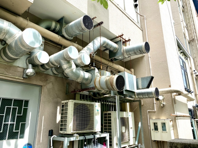 飲食店でダクトの設置工事費用を抑える方法