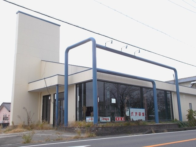 店舗開業において居抜き物件のメリットとデメリットについて解説