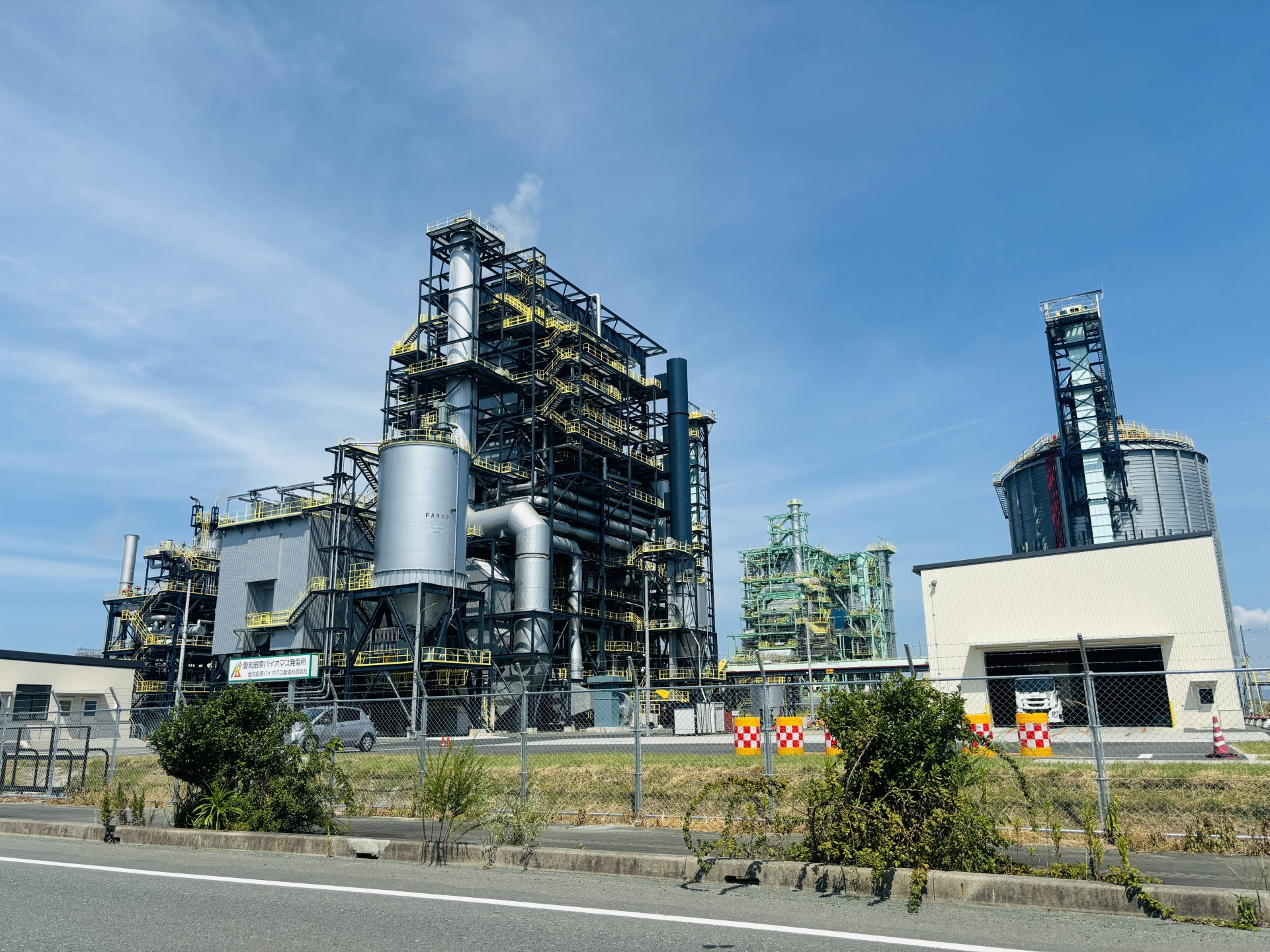 用途地域の違いを徹底解説！：住宅地・商業地・工業地の特徴の画像