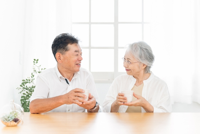 定年後の親は賃貸物件の連帯保証人になれる？頼めない場合の対処法も解説の画像