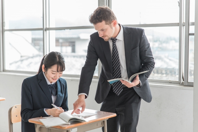 「東大阪市立布施中学校」の特徴