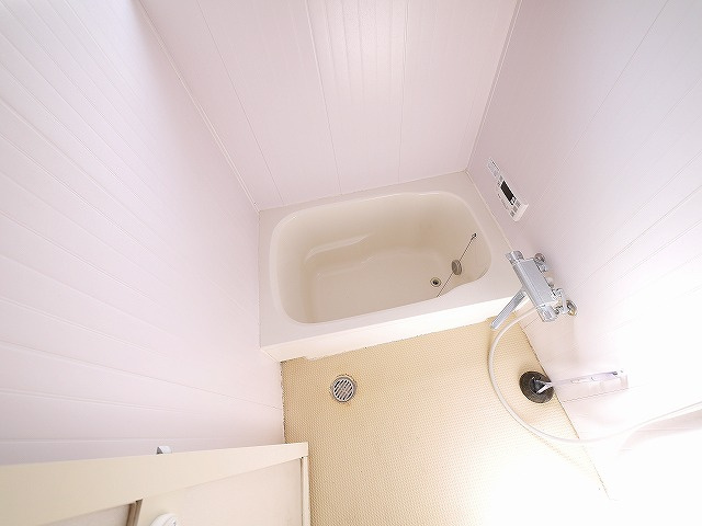 西松ヶ丘戸建（13-16）の室内写真3