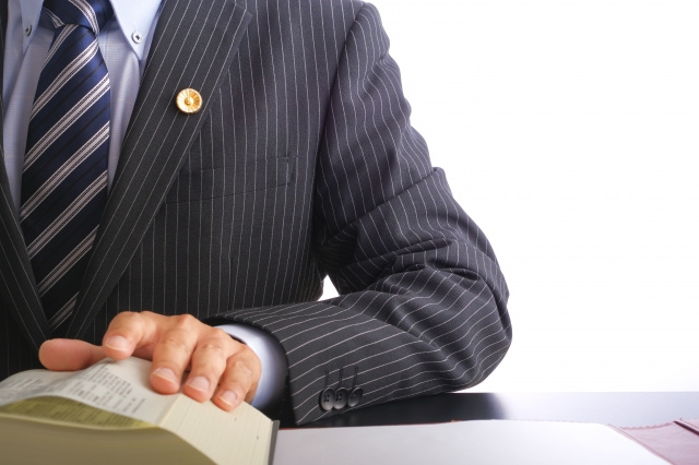 不動産を相続する際の共有持分とは？共有持分でできることやトラブルを解説の画像