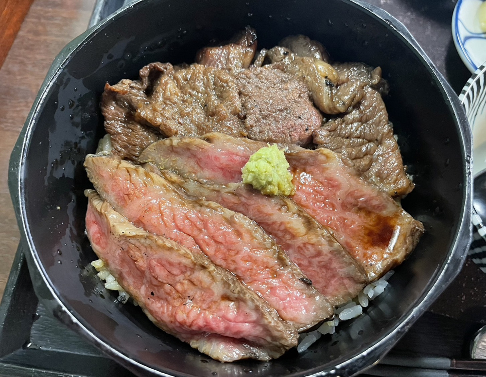 和牛ひつまぶしの画像