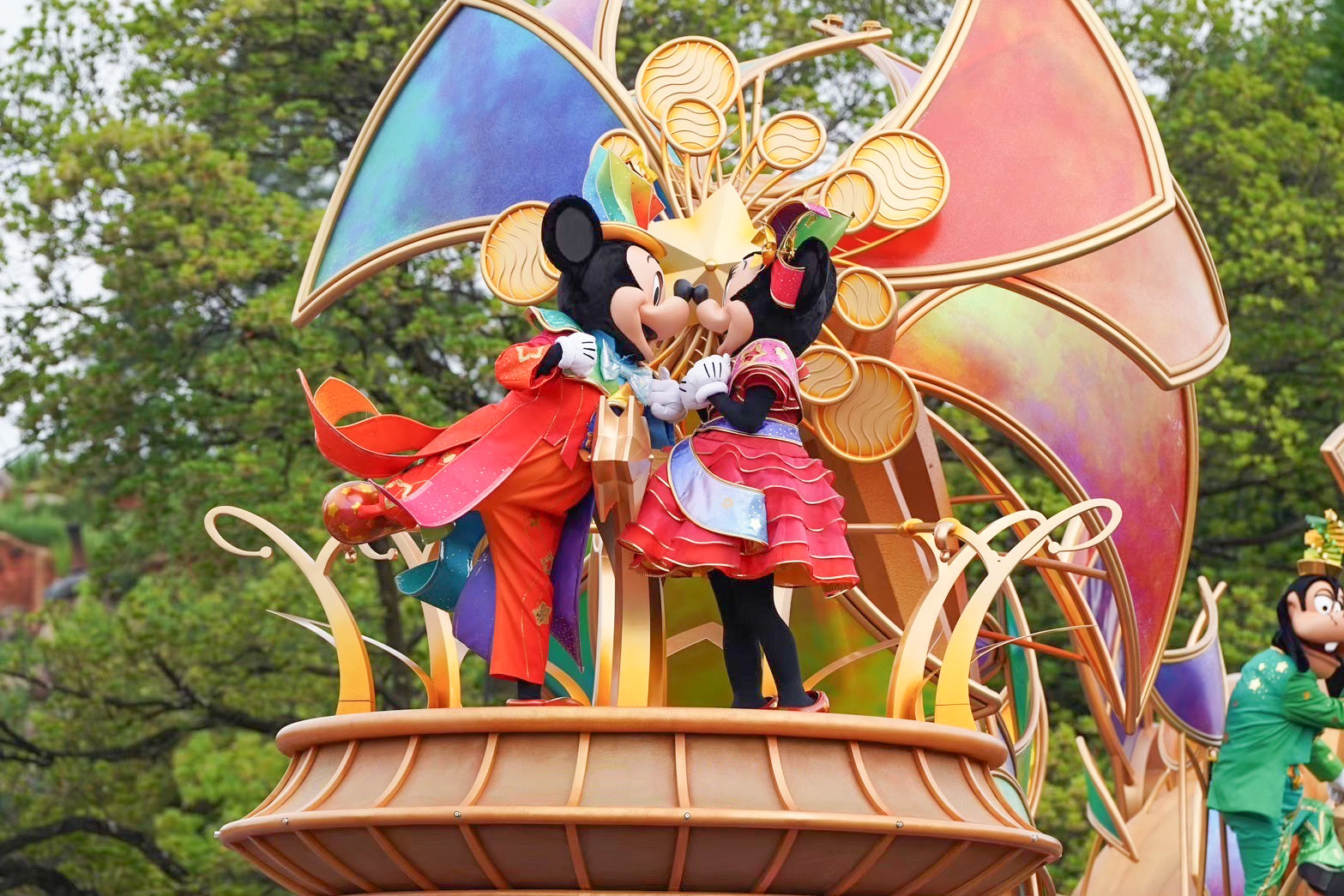 DISNEY08