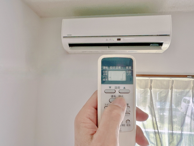 賃貸物件のエアコンを勝手に交換するとどうなる？