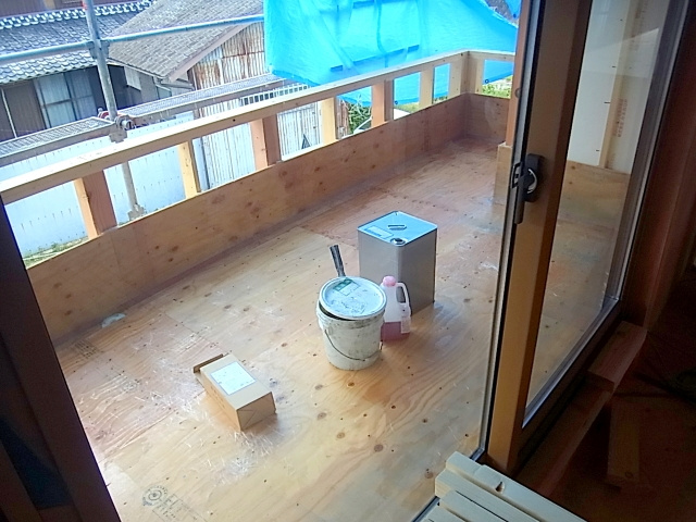 ベランダの後付けはできる？取付時の注意点もご紹介の画像