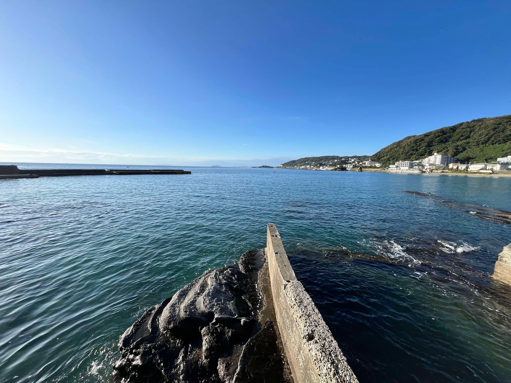 癒しの秋谷海岸の画像