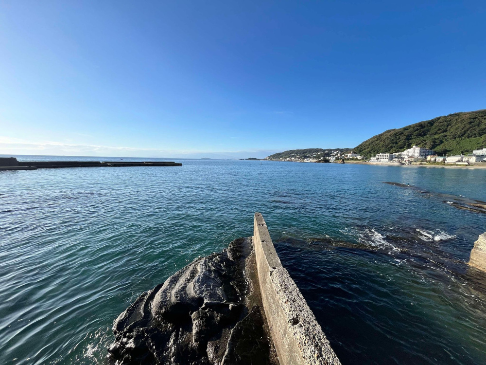 癒しの秋谷海岸の画像