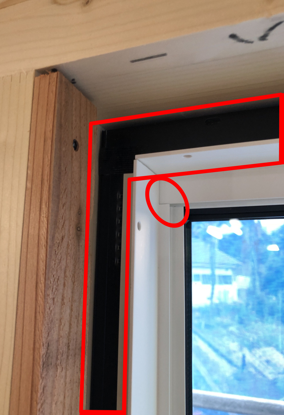 建売住宅のサッシ