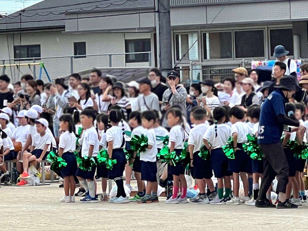 土砂降りの運動会の画像