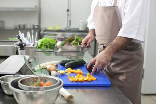 小さい飲食店開業の準備について！必要な費用と物件選びの注意点も解説