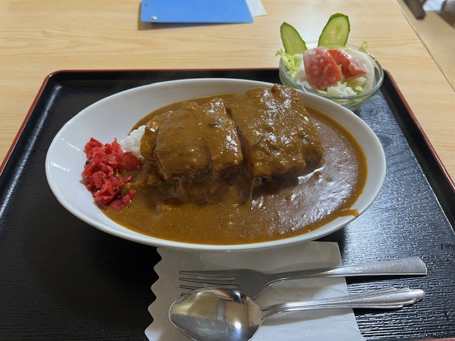 噂のカツカレーの画像