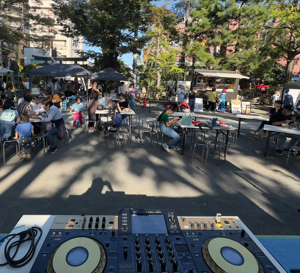 DJさせて頂いております！の画像