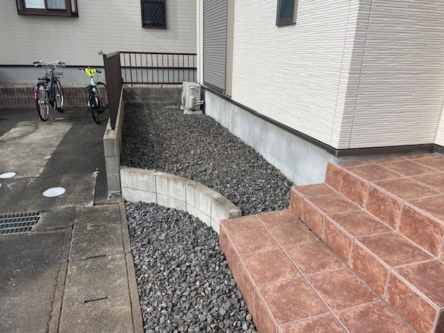 【愛西市不動産売却】除草の画像