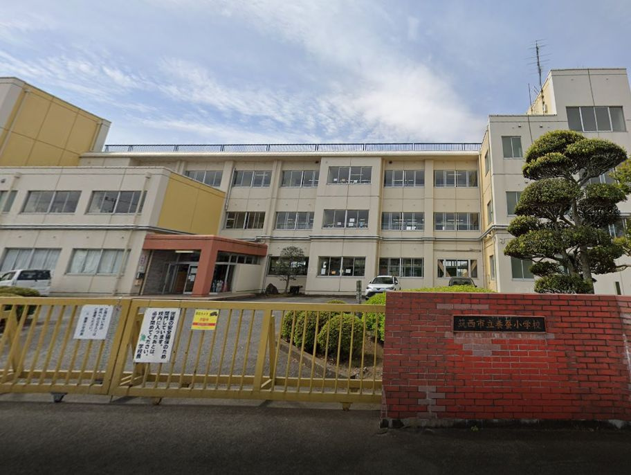 筑西市にある「養蚕小学校」はどんな学校？概要や特徴をご紹介！の画像