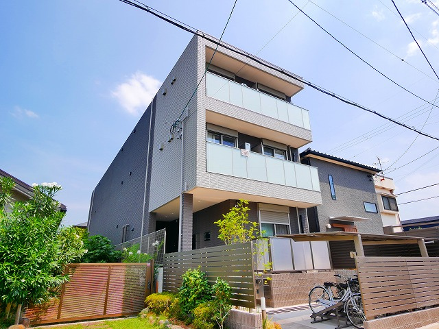 へーベルヴィレッジ奈良女子大前の外観写真