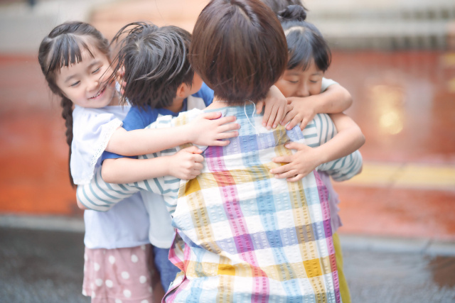 「あけぼのほりえこども園」の特徴について