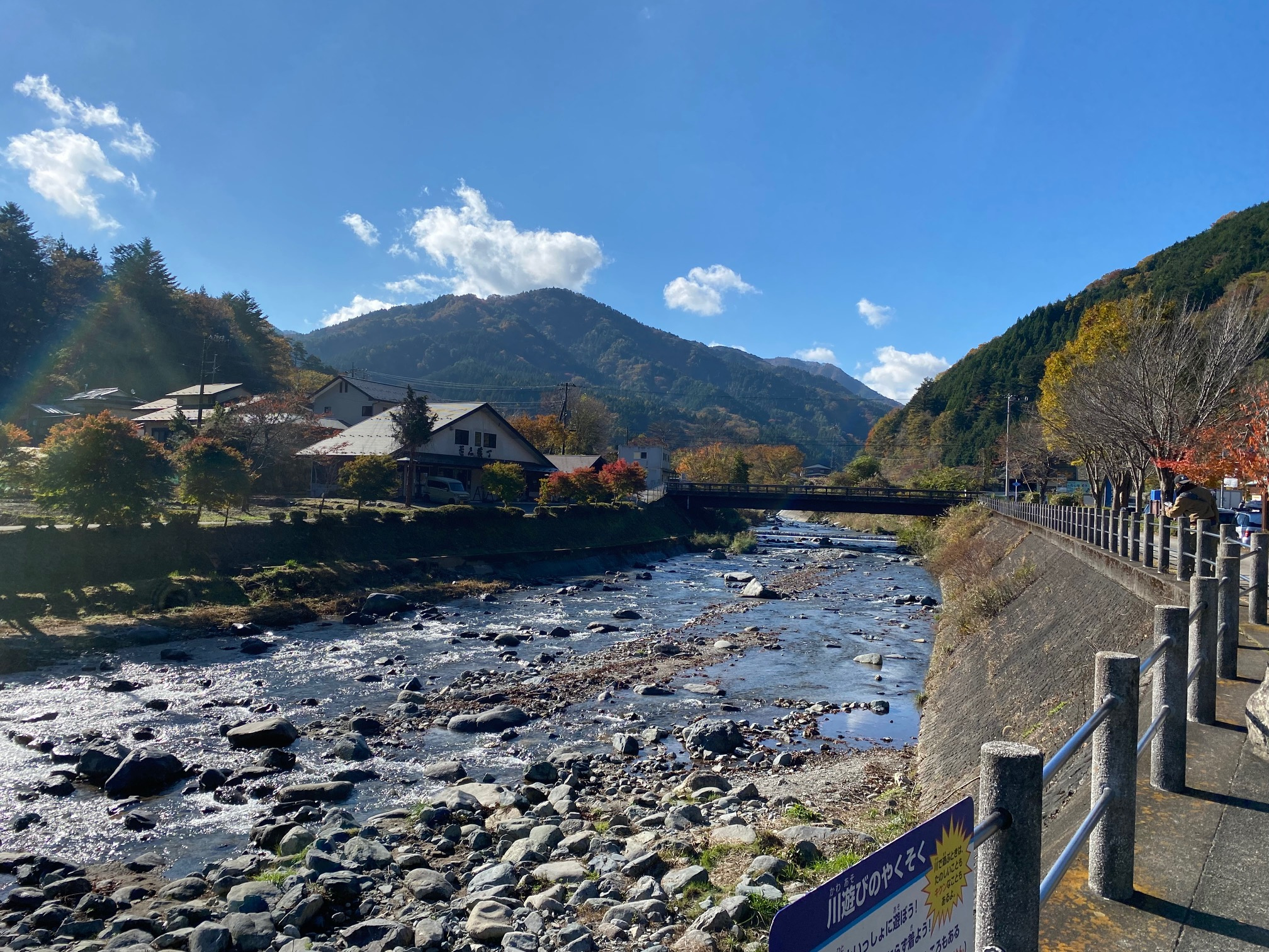 みんなでキャンプの画像