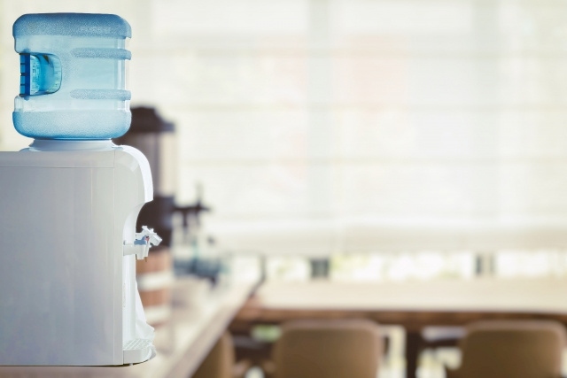 ウォーターサーバーと電気ケトルの特徴は？比較しつつご紹介の画像