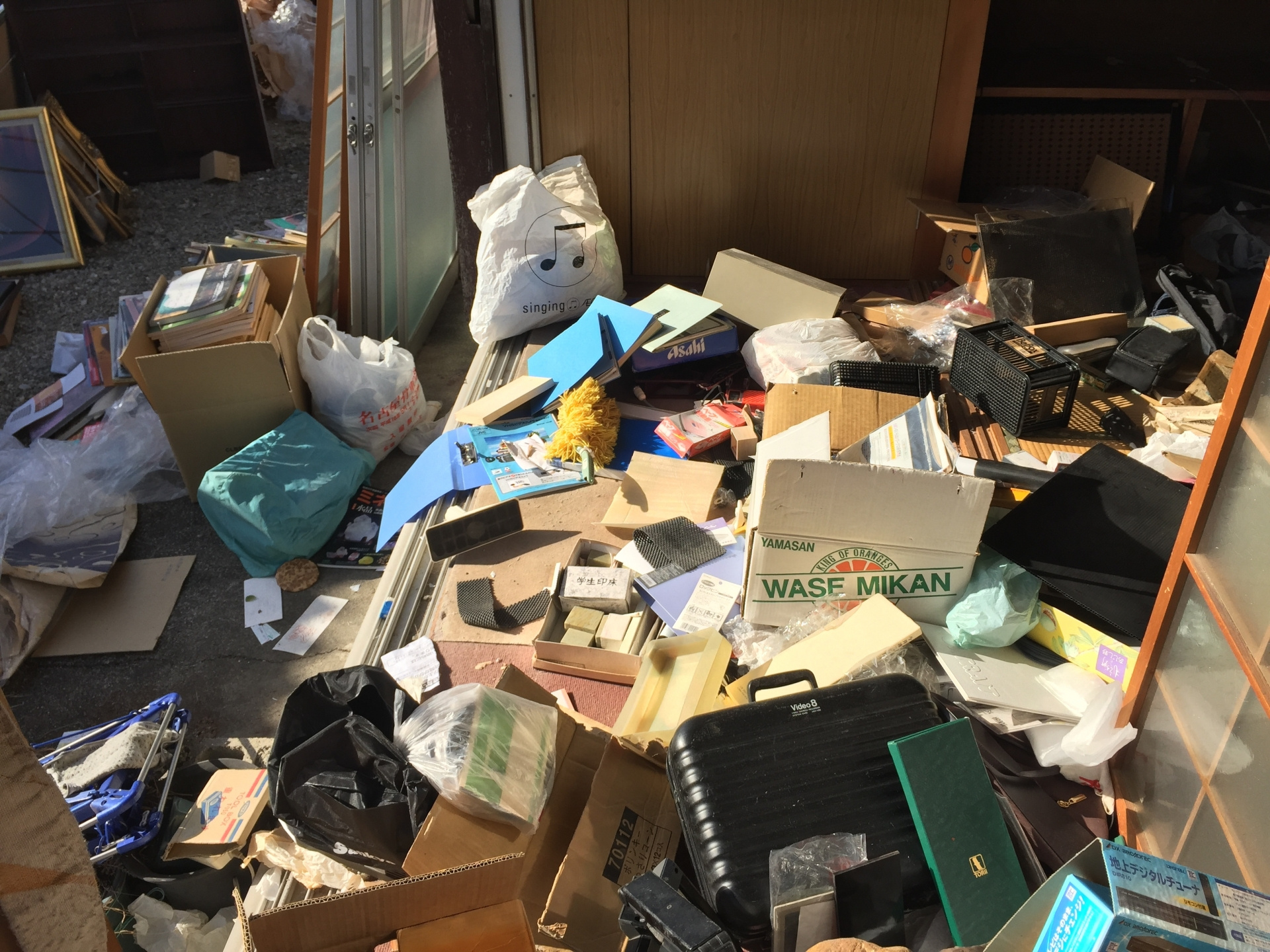【あま市不動産売却】「驚愕！ゴミ屋敷をスムーズに売却する方法とは？」の画像
