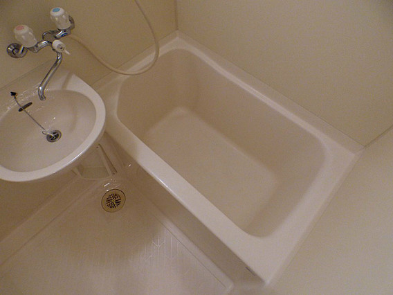 ラムールイワヤ