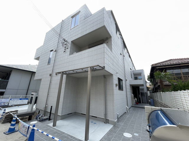 JRと阪急どちらも利用可能な好立地の  築浅１Kの画像