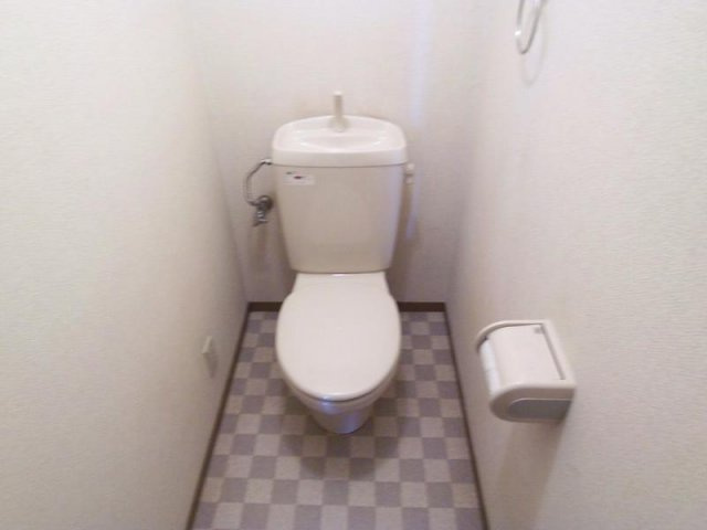 シャルマン岩屋