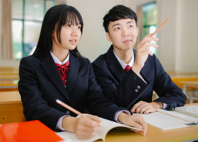 「福岡県立香住丘高等学校」の学科について