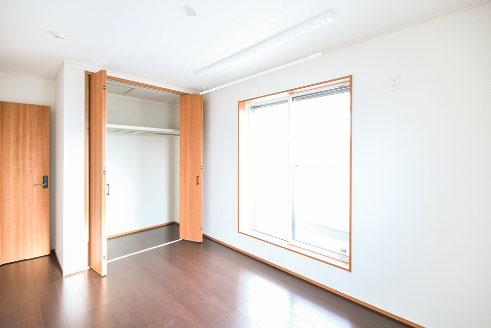 室内干しができるホスクリーン