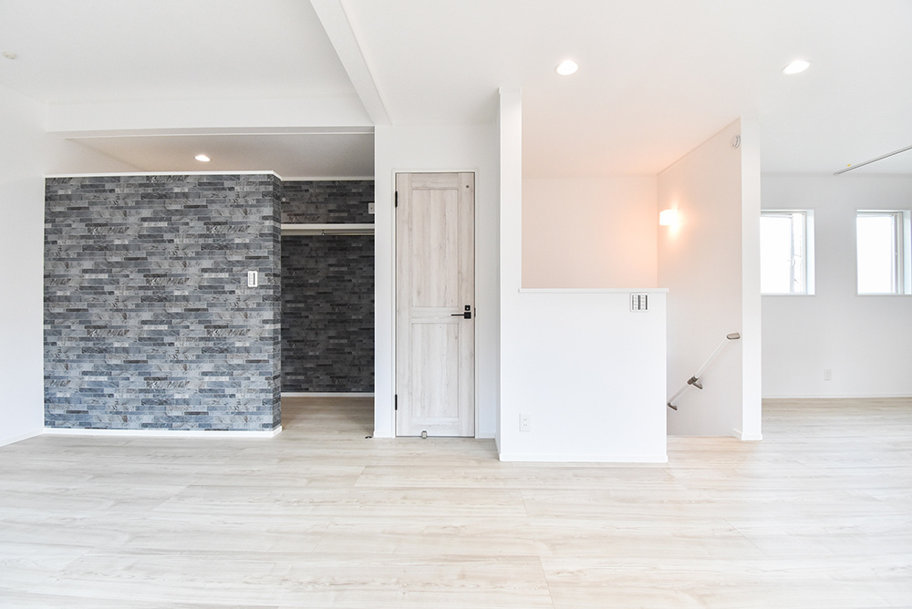 LDK・リビングイン階段・ファミリークローゼット