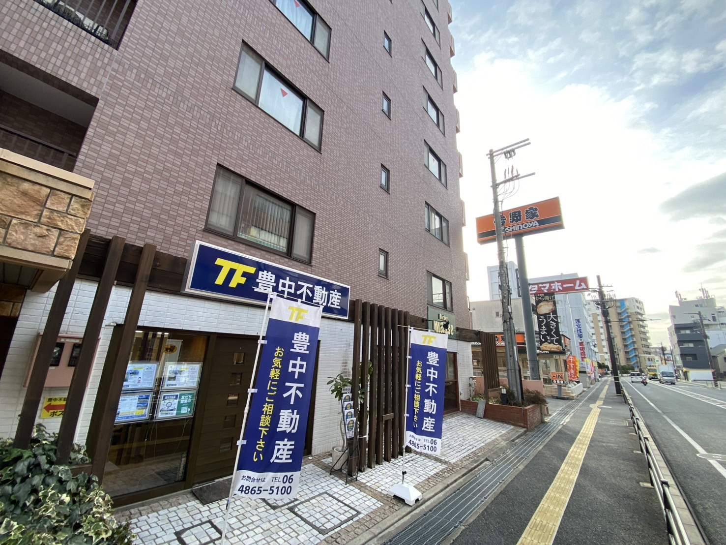 早めに来て開店準備！の画像