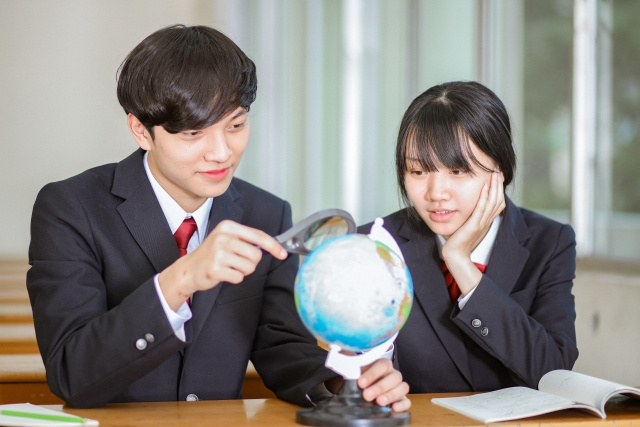 「東京都立新宿高等学校」の特色について