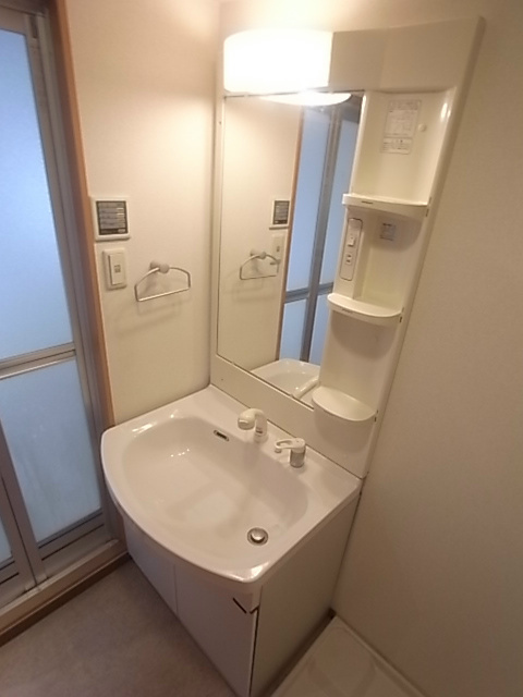 パレス東洋神戸5号館