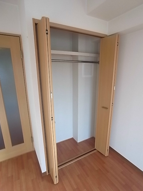 パレス東洋神戸5号館