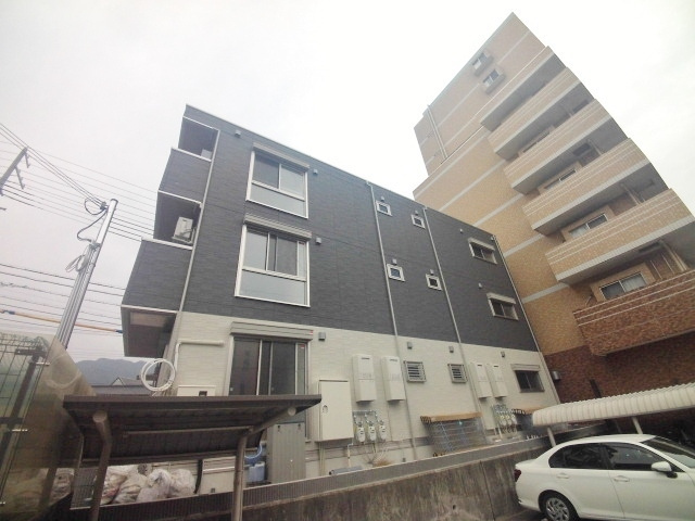 大手ハウスメーカー施工の築３年の１LDK『シャルマンラエリカ』の画像