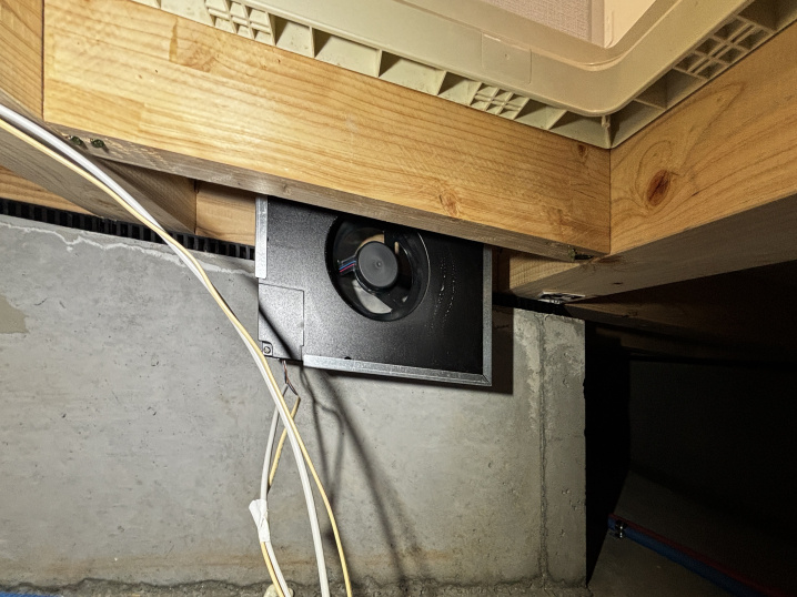 床下ブースターファン