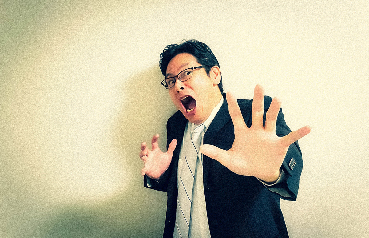 アパートを取り壊しすると訪問する業者の画像