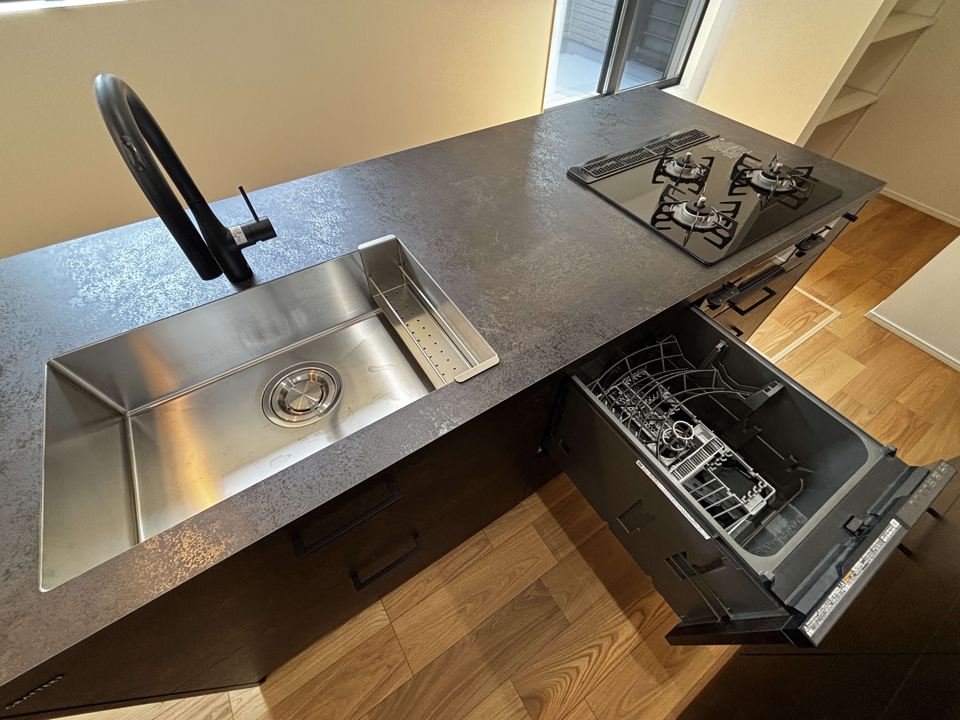 グラフテクト　ポポラートアイランド詳細