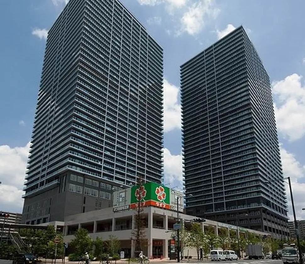 メガシティタワーズWEST成約御礼の画像