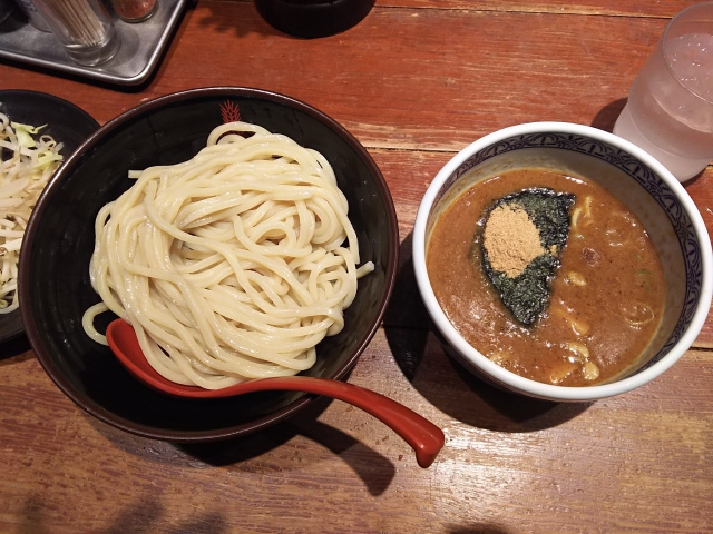 経堂駅周辺にある「武蔵野うどん 幸」の概要！口コミや人気メニューご紹介の画像